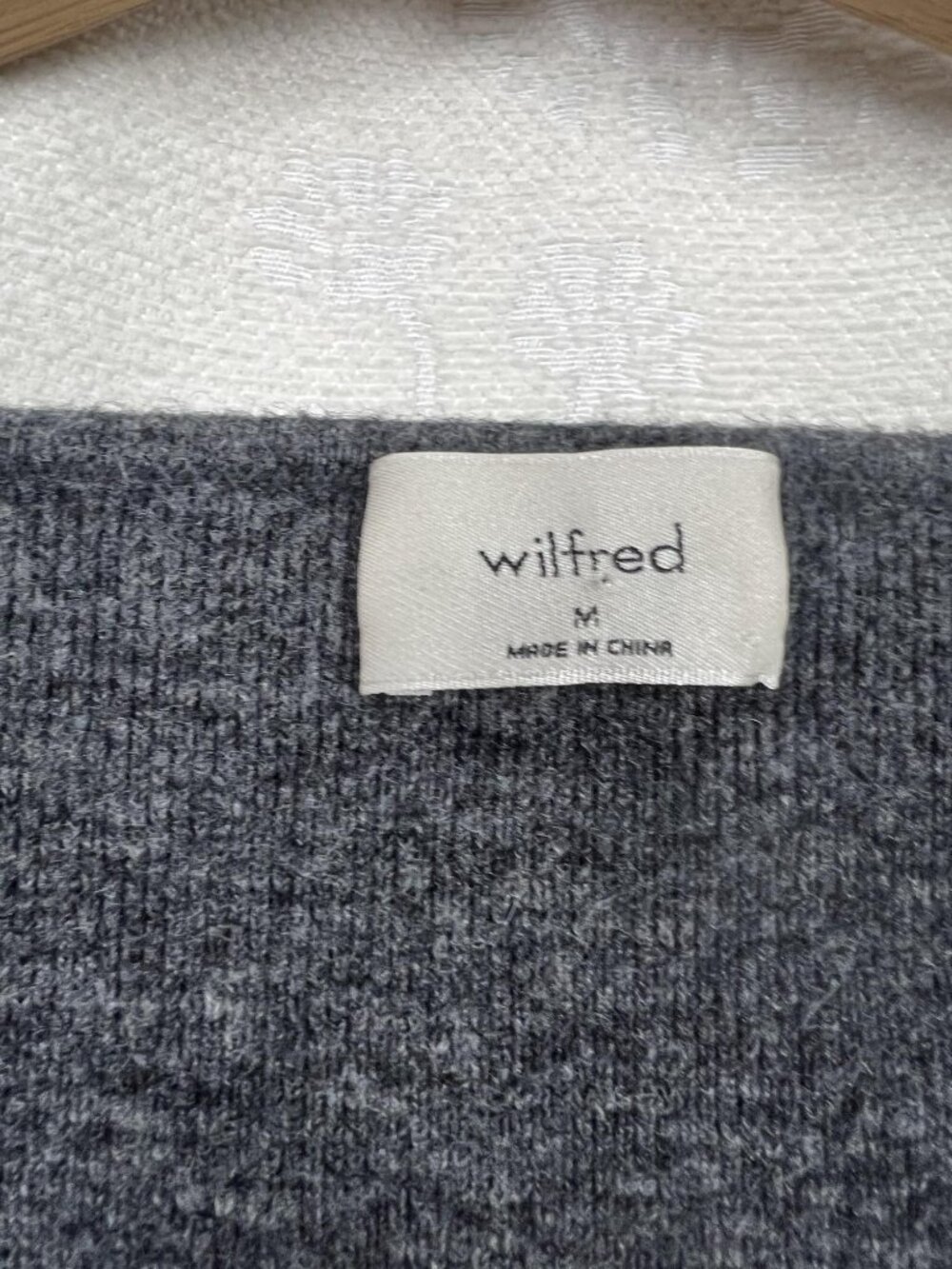 Aritzia Wilfred Greer sweater charcoal gray cropped knit wool cashmere blend M - Picture 5 of 7